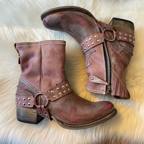 Freebird by Steven Ramone Fuschia Pink Boots New - Picture 1 of 6